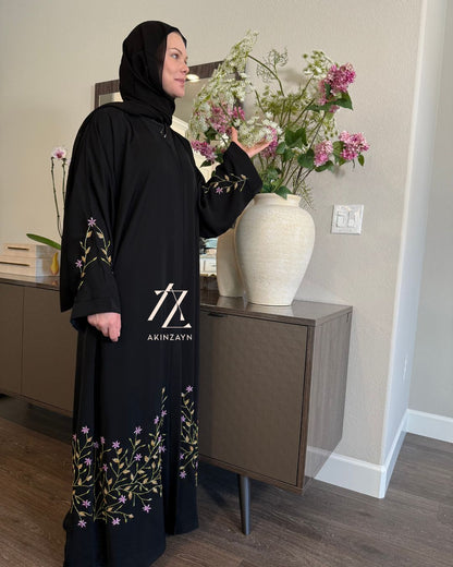 Zahara Abaya