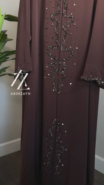 Amira Abaya